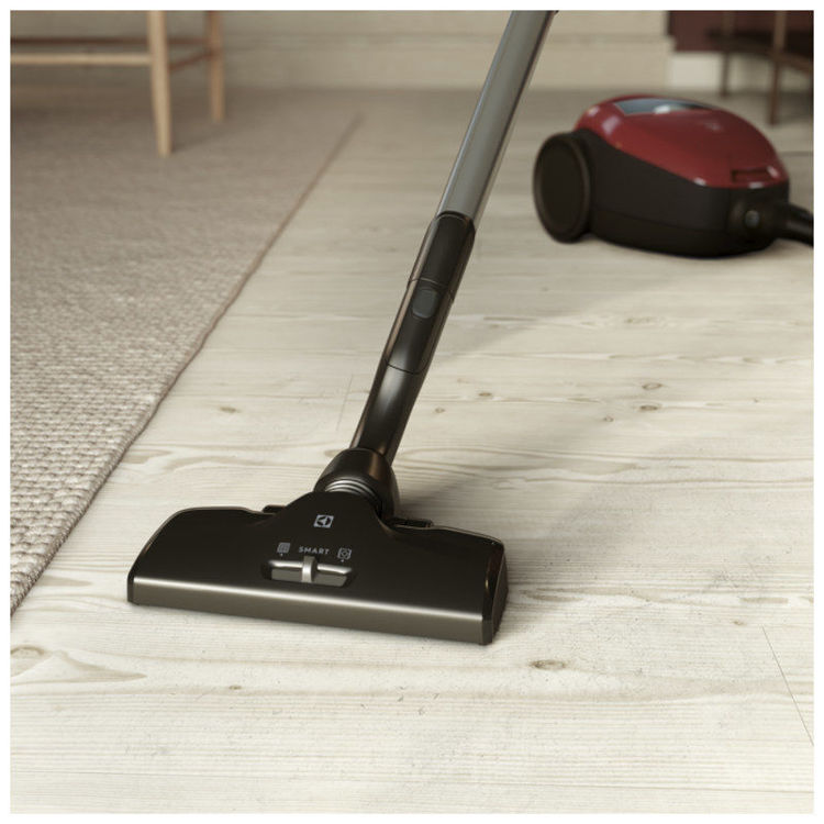 Alles ELECTROLUX usisavač PD82-ANIMA