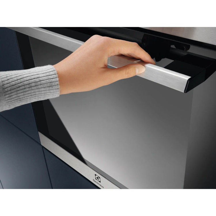 Alles ELECTROLUX pećnica ugradbena EOH2H00X