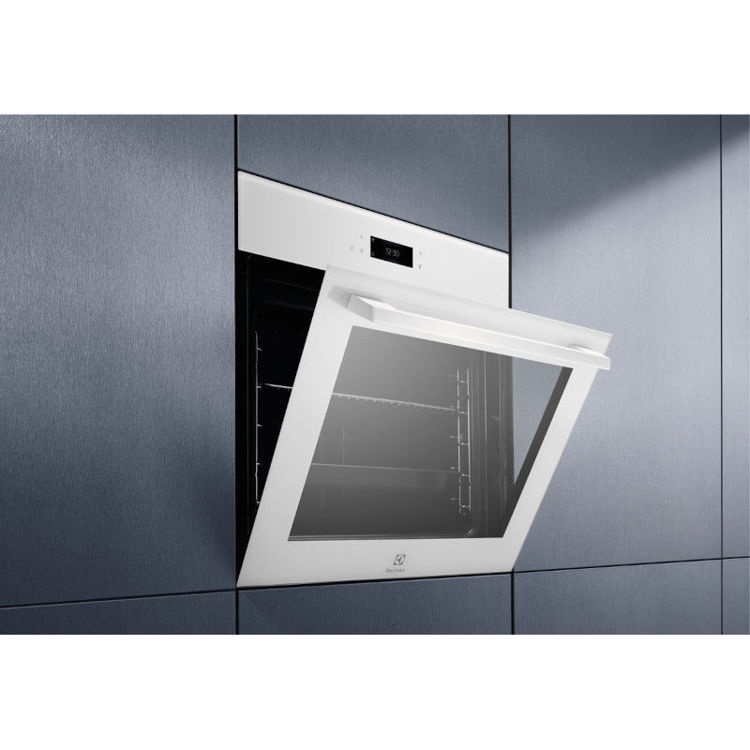 Alles ELECTROLUX pećnica ugradbena EOE8P39WV
