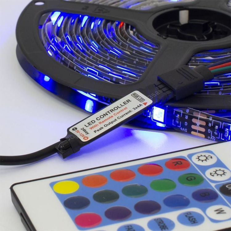 Alles WHITE SHARK LED traka s daljinskim LED-03 HELIOS