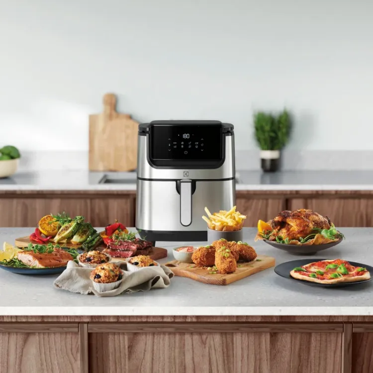 Alles ELECTROLUX friteza na vrući zrak E6AF1-6ST