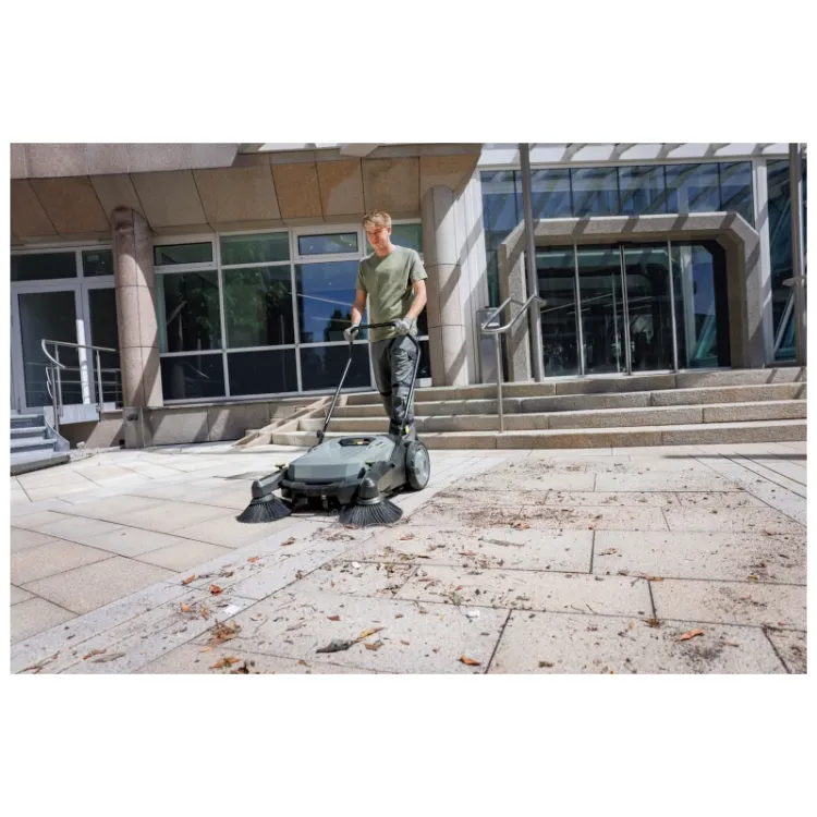 Alles KARCHER stroj za metenje KM 70/20 C 2SB