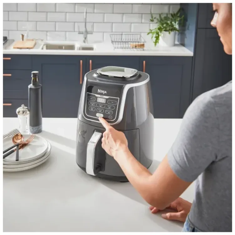 Alles NINJA friteza na vrući zrak MAX