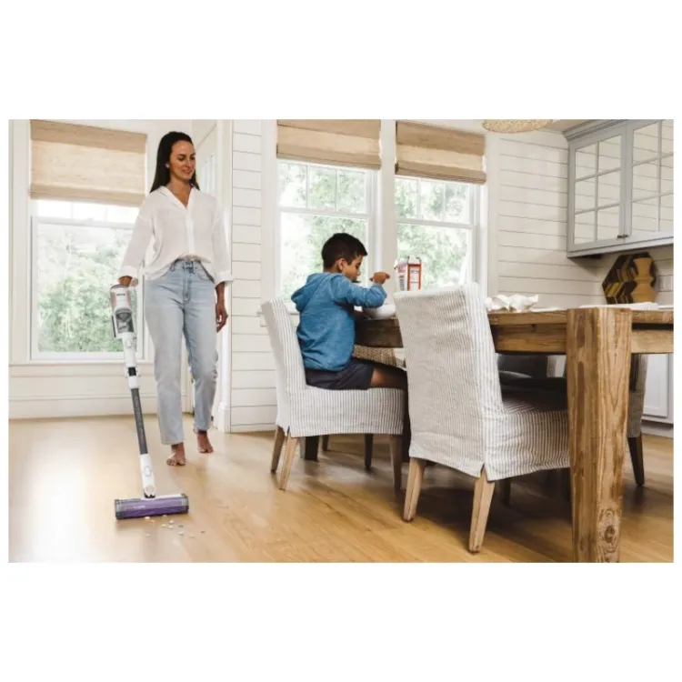 alles SHARK usisavač akumulatorski IW1611EU