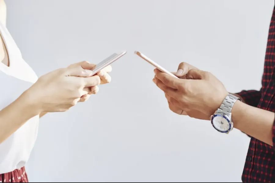 Kako prebaciti podatke sa starog mobitela na novi?