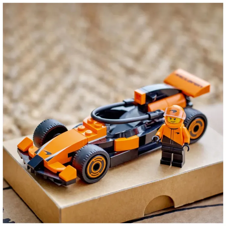 Alles LEGO CITY vozač utrka F1 s trkaćim autom McLaren