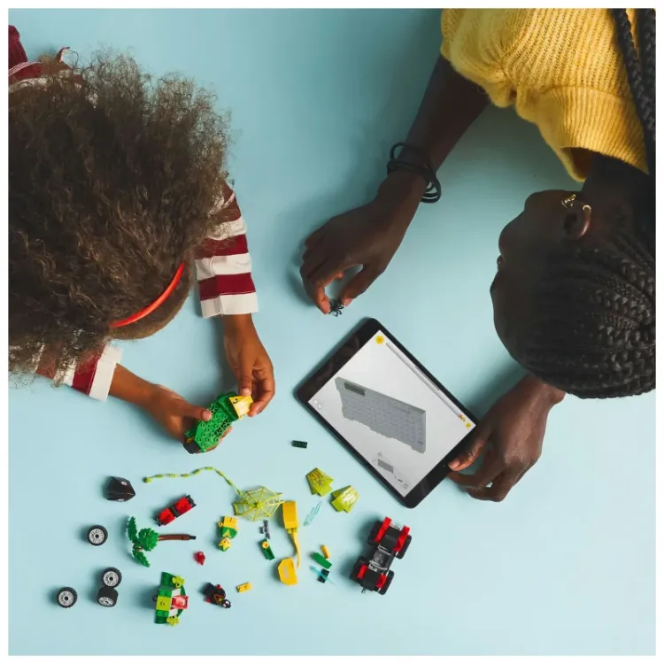 Alles LEGO MARVEL Spin i Electro u dinosaurskim vozilima