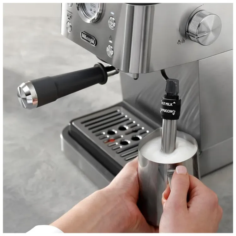 Alles DELONGHI aparat za kavu EM450.M