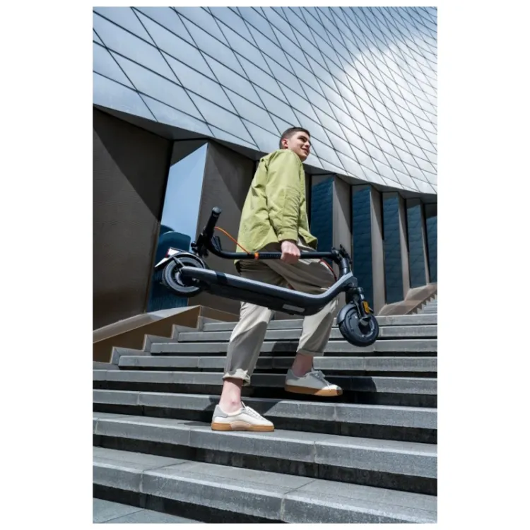 Alles SEGWAY električni romobil E2 PLUS E II