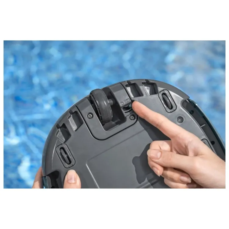 Alles BESTWAY robot usisavač za bazen AquaTronix G150