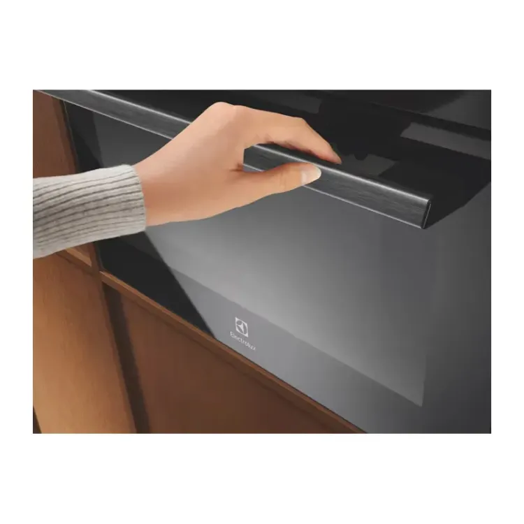 Alles ELECTROLUX pećnica ugradbena LVL8E09Z